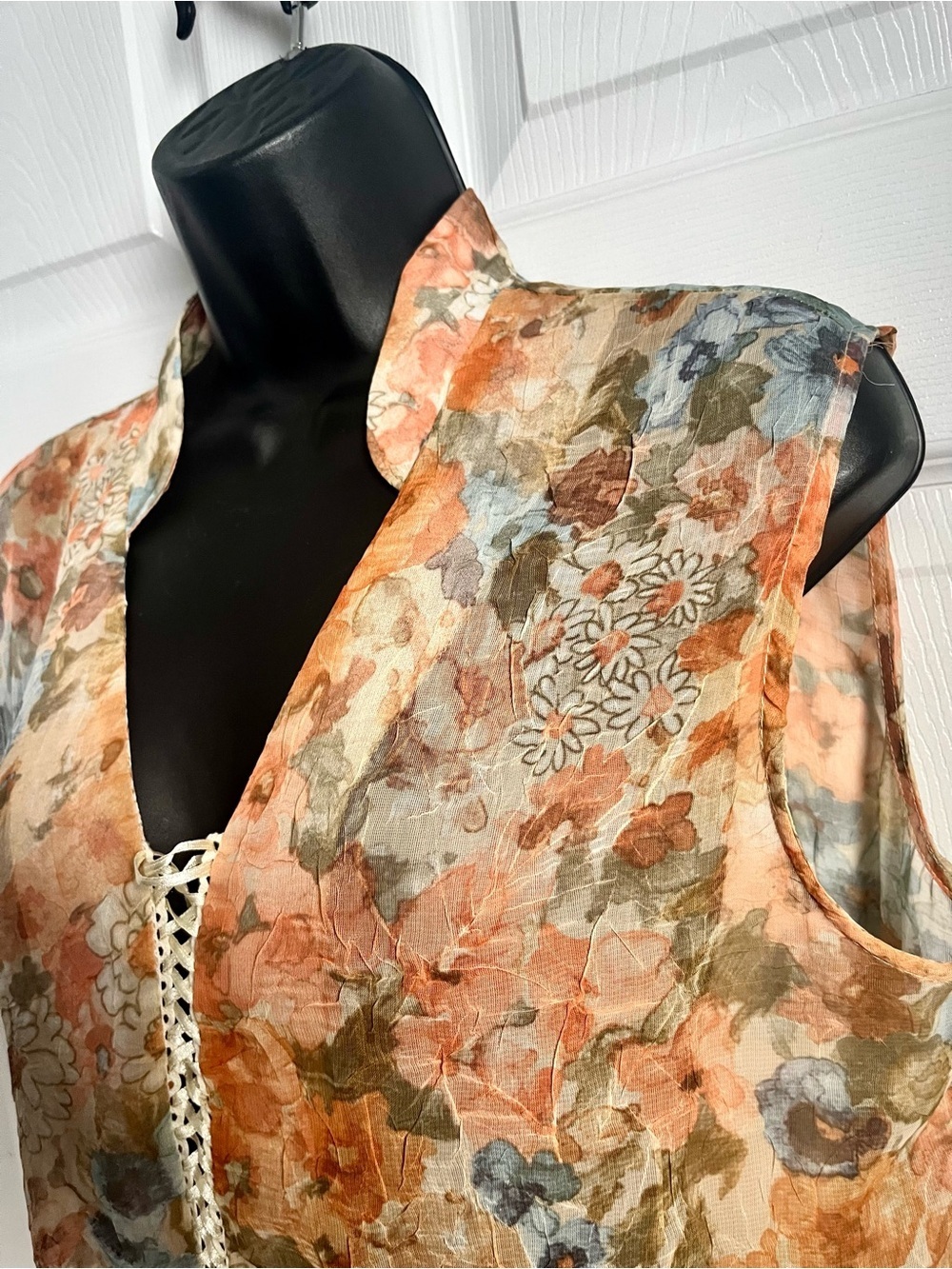 Marie Claire Blouse Top Tank Floral Boho XL V-Neck Belt Sleeveless Women  orange - Picture 2 of 8